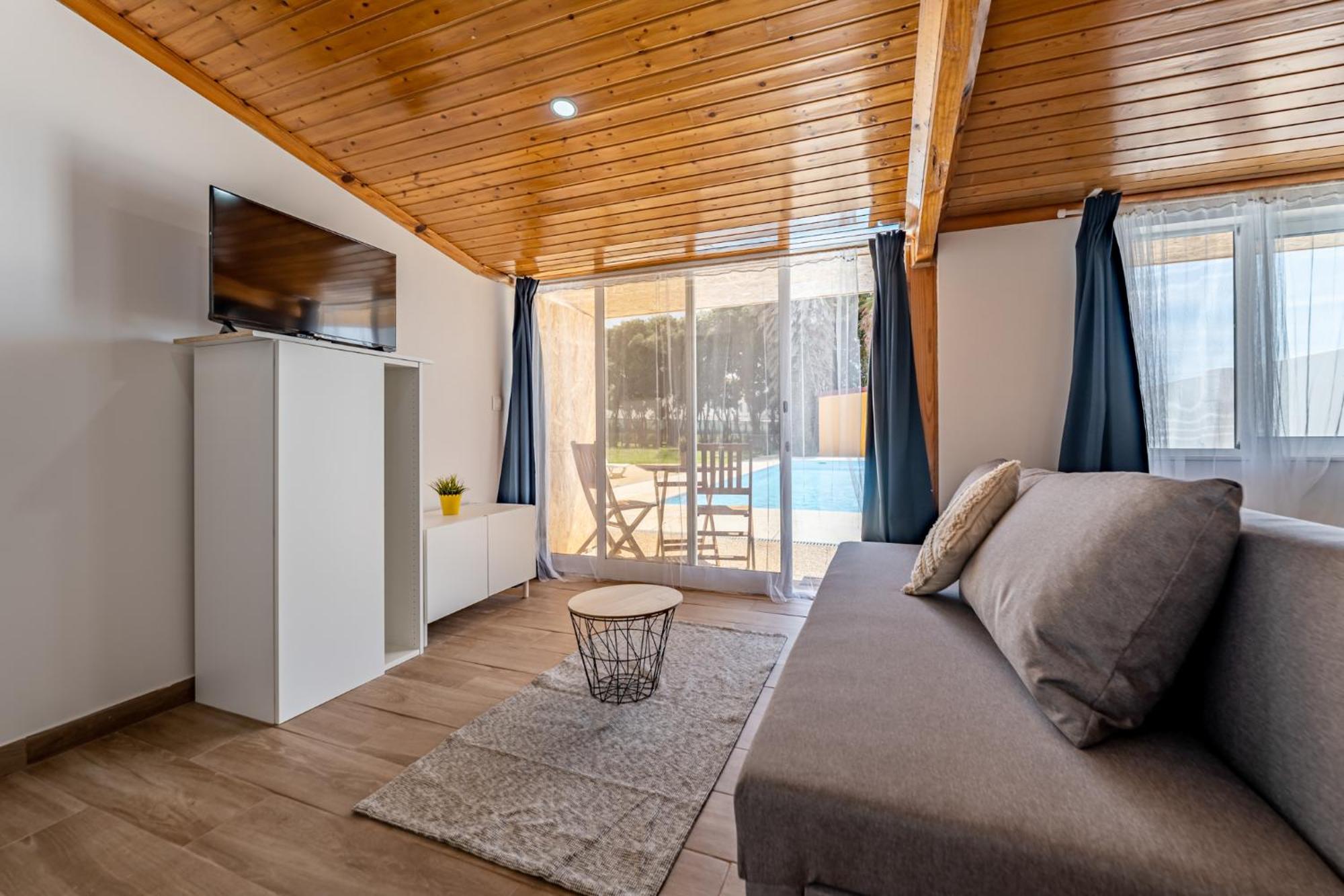 Apartamento Wake Up With The Sea Breeze- House With Pool Ap1 Lavra Exterior foto