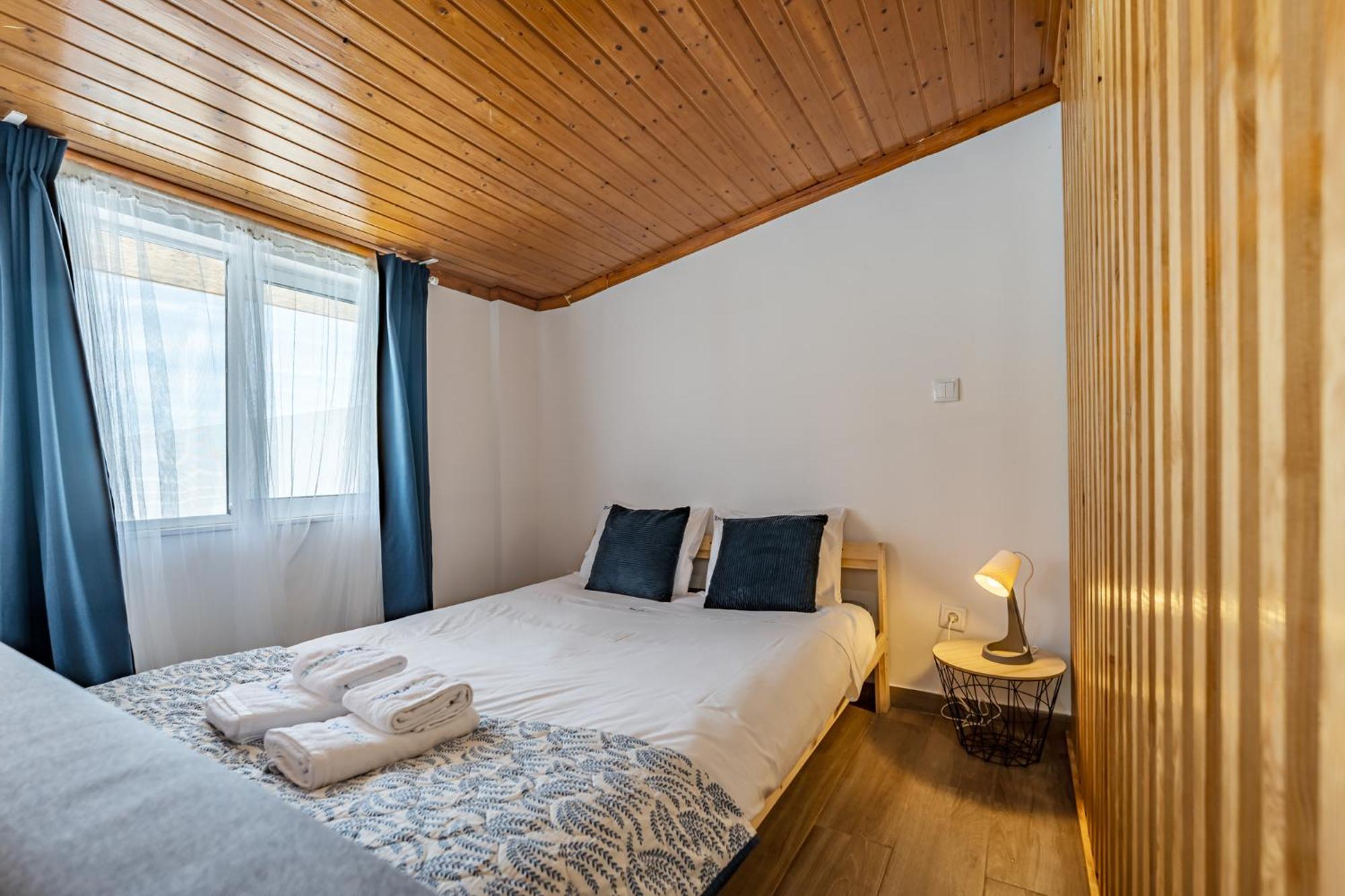 Apartamento Wake Up With The Sea Breeze- House With Pool Ap1 Lavra Exterior foto